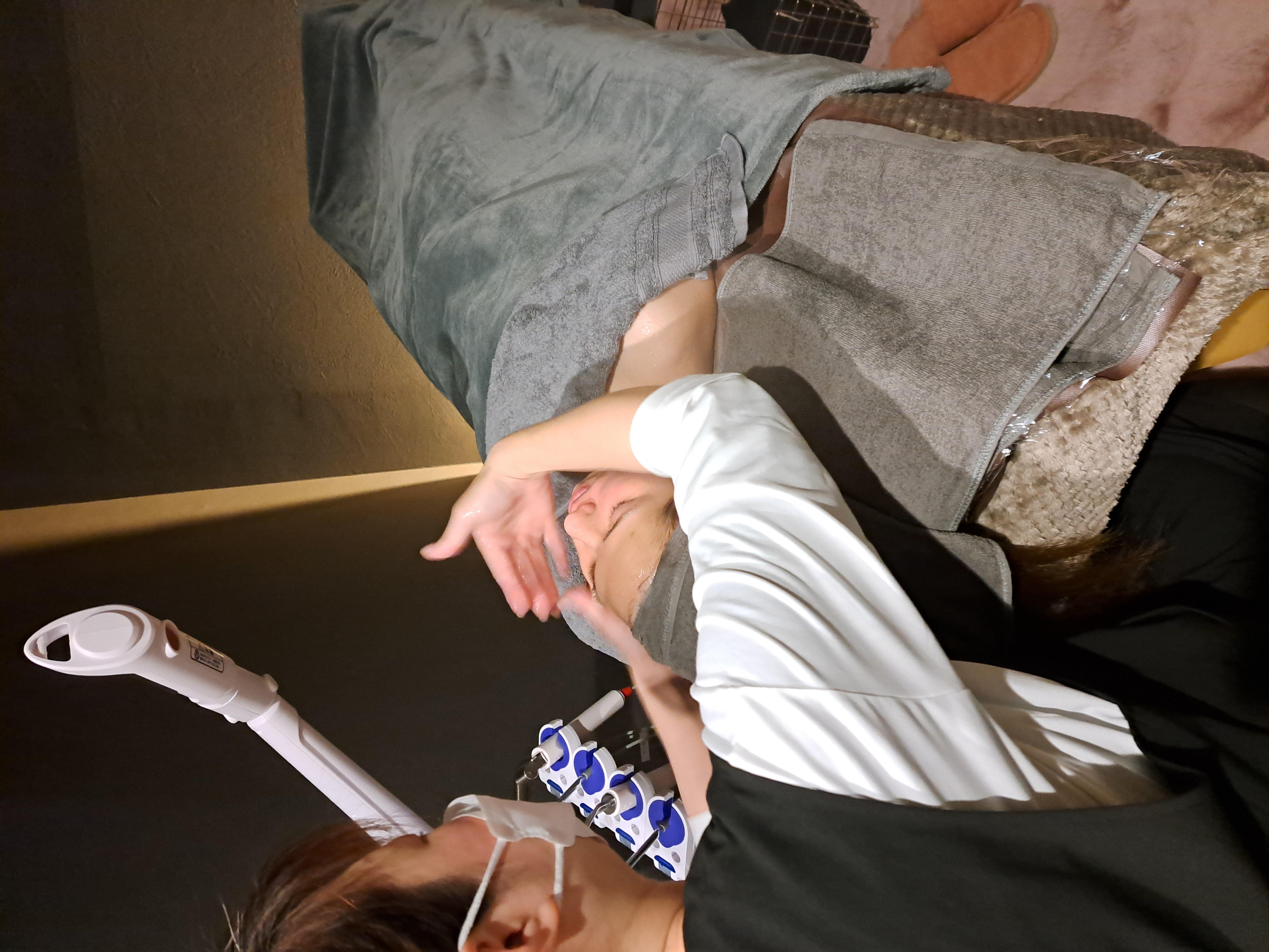 3. シワ対策に効果的な施術
